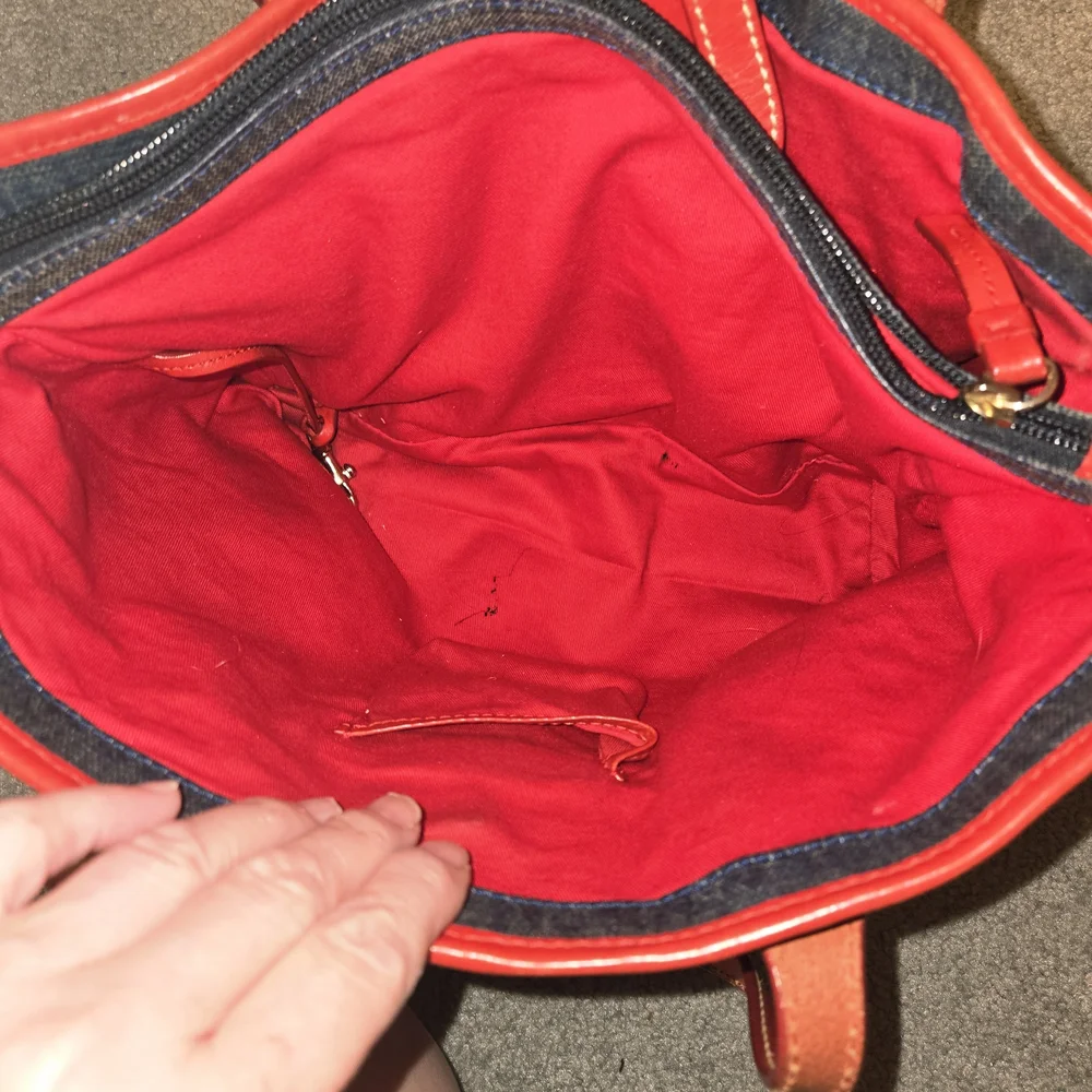 Dooney & Bourke Blue Canvas Tote Bag Red Trim Good Condition - Picture 9 of 15